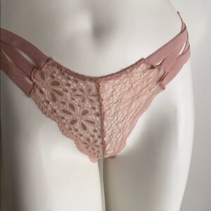 Knotty Knickers blush nylon panty S